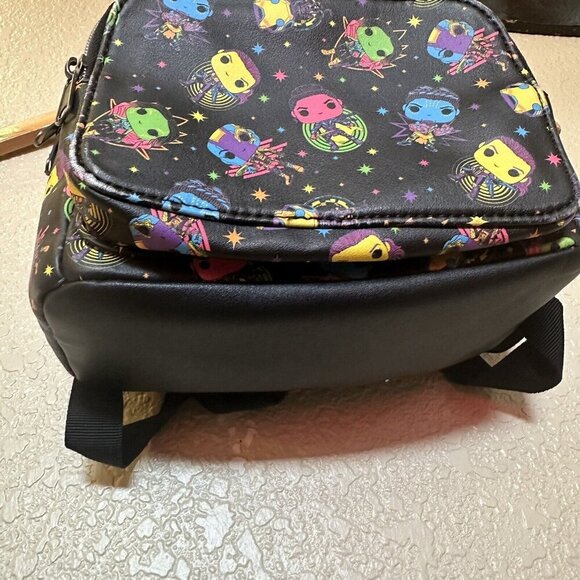 Funko POP Marvel: The Infinity Saga BLACKLIGHT Mini Backpack Target Exclusive - Picture 3 of 12